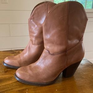 Franco Fortini brown leather cowboy boots! Worn once great condition!
